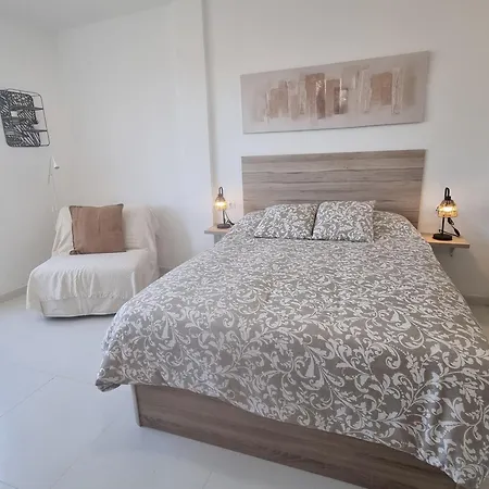 Precioso Estudio, Centro * トレモリノス
